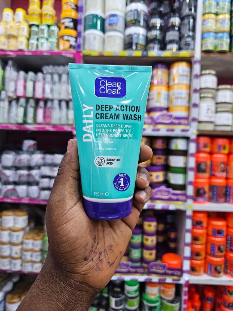 Clear and clean cleanser